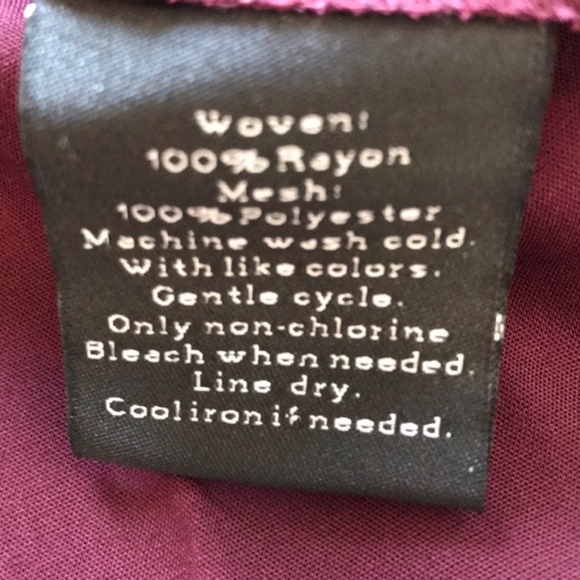 ROCK & REPUBLIC Top Off-The-Shoulder Bell Sleeves Bohemian Wine Sizes XS M - Picture 3 of 5